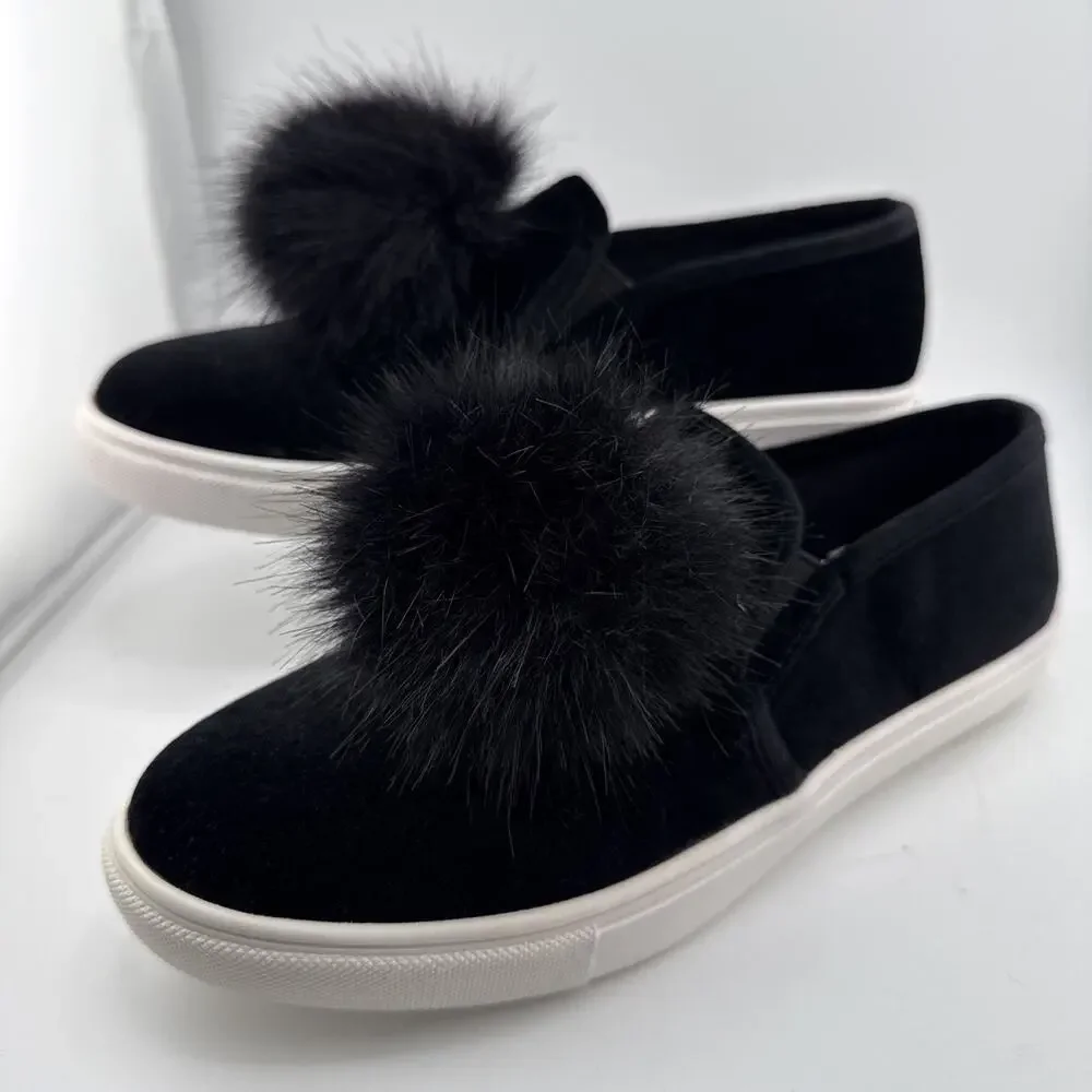 Betsey Johnson Womens Zappp Slip On Velvet Black Casual Comfort Low Size 8 B NWB - Picture 2 of 10